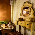 Camelia Guest house 4*