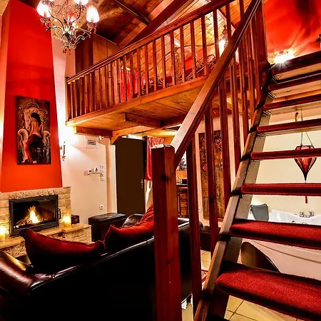 招待所 卡梅利亚套房旅馆 塞尼梅西奇卡罗