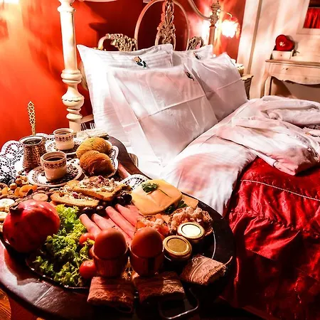 Camelia Guest house 4*